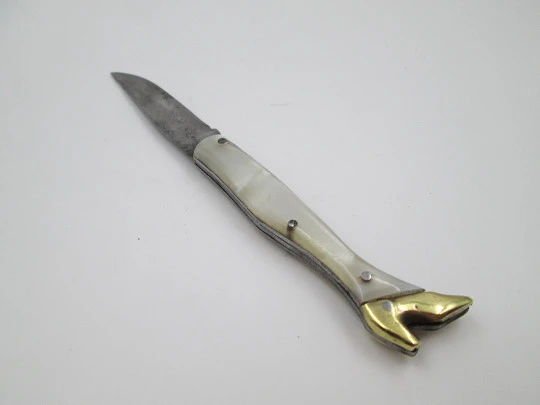 Figurative pocket knife. Nacre, bronze and steel. Woman leg. Spain (Albacete). 1980's