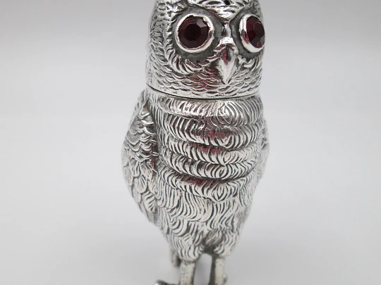 Figurative salt shaker for table service. Sterling silver. Owl shape. 1980's. Europe Figurative salt shaker for table service. Sterling silver. Owl shape. 1980's. Europe