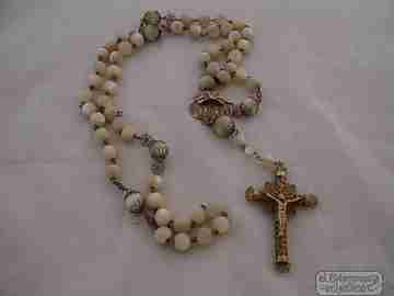Filigree rosary. Nacre and silver vermeil. End of the 19th century