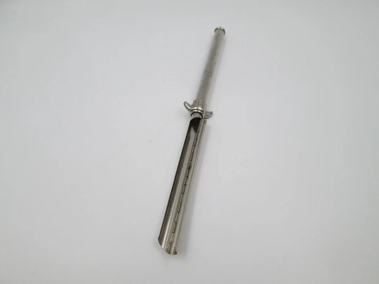 Fillfix pocket cigarette rolling cylindrical machine. Silver plated metal. Austria. 1930's