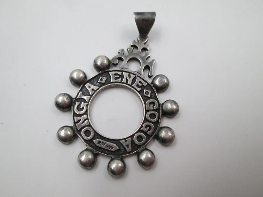 Finger rosary pendant. Sterling silver. 1960's. Basque Country