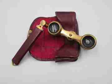 Flammarion theater and opera binoculars. Bronze & leather. 1920's. Original cover