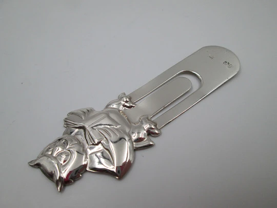 Funny 925 sterling silver bookmark. Owl with book on top side. 1990's. Spain