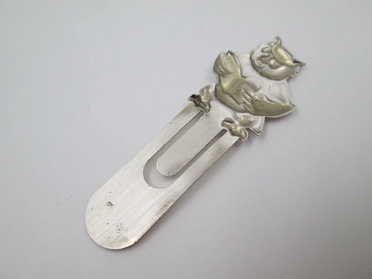 Funny 925 sterling silver bookmark. Owl with book on top side. 1990's. Spain