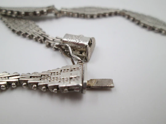 Gargantilla mujer. Plata de ley 925. México. Años 80. Rombos