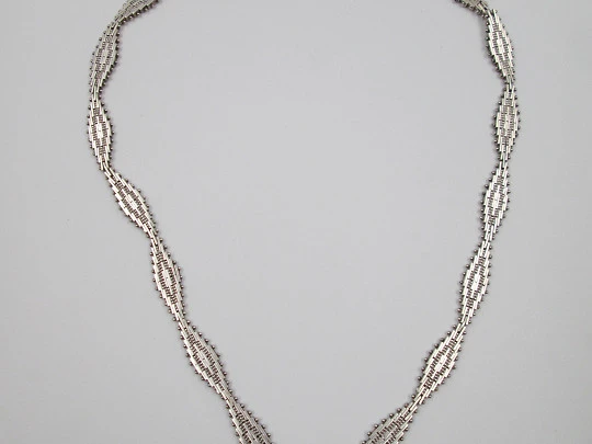 Gargantilla mujer. Plata de ley 925. México. Años 80. Rombos