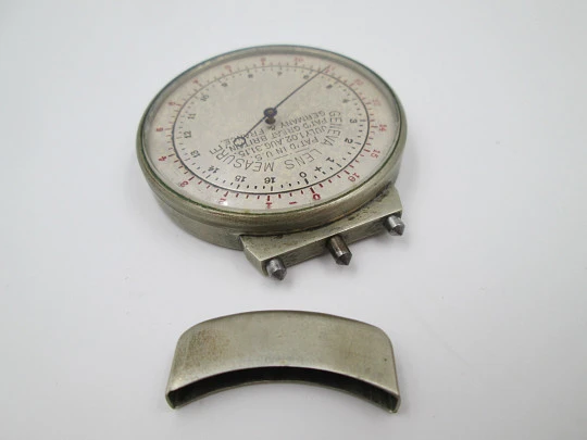 Geneva lens measure. Nickel-plated metal. 1920's. Swiss made