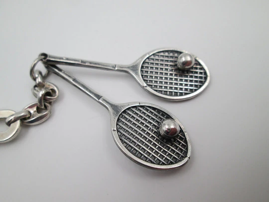 Gentleman keychain. 925 sterling silver. Tennis rackets and balls. Ring clasp. 1970's. Spain