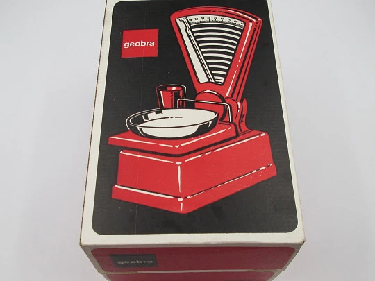 Geobra toy kitchen scale. Colours plastic. West Germany. Original box. 1960's