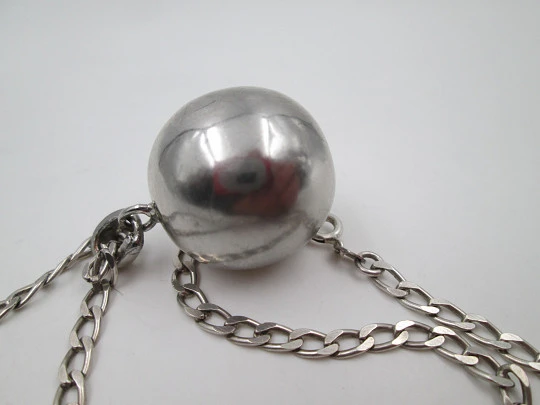 Gilco flat links chain with sphere jingle bell pendant. 925 sterling silver. 1980's
