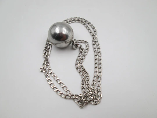 Gilco flat links chain with sphere jingle bell pendant. 925 sterling silver. 1980's