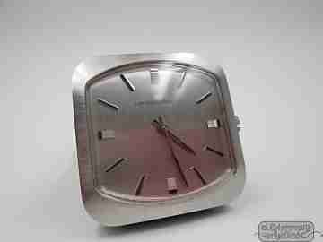 Girard Perregaux. Acero inoxidable. Cuerda manual. Caja monobloc. 1960