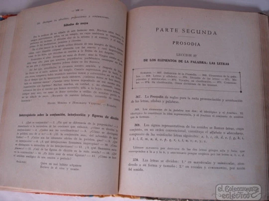 Gramática Tercer Grado. Luis Vives. 1946. Zaragoza. 369 Páginas