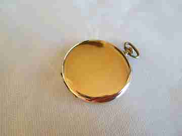 Grosvenor. Gold plated case. Stem-wind. Bi-tone dial. 1930's. Swiss made