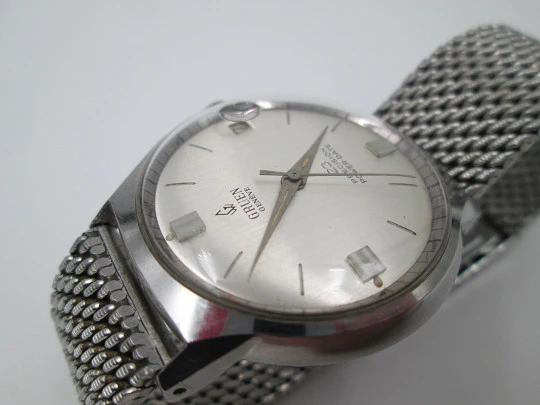 Gruen Precision Power-Date. Stainless steel. Automatic. Bracelet. 1960's