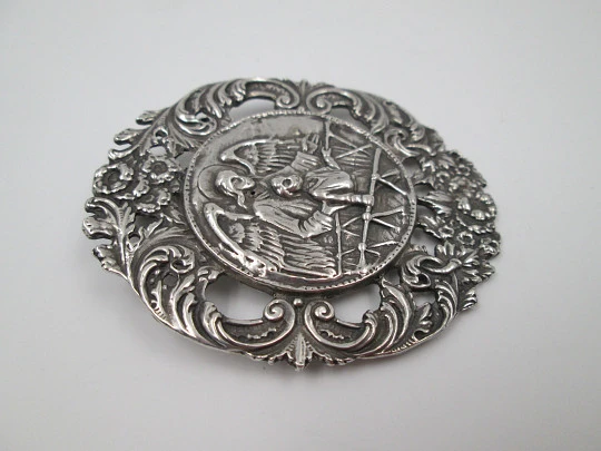 Guardian angel pendant plaque. Sterling silver. Openwork vegetable edge. Spain. 1970's