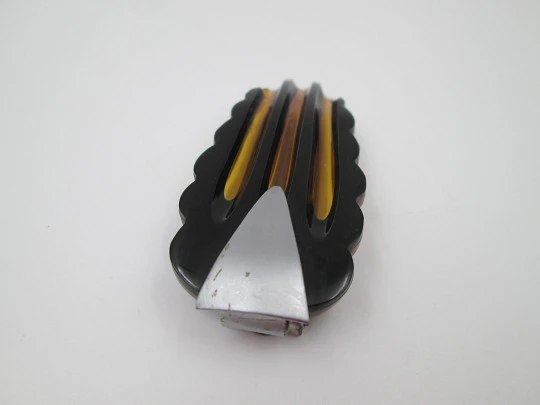 Hair clip / barrette / pin. Black resin and caramel. Silver-plated metal. 1980's