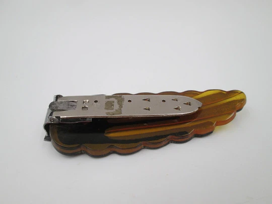 Hair clip / barrette / pin. Black resin and caramel. Silver-plated metal. 1980's