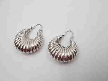 Half moon women's earrings. 925 sterling silver. Spain. 1990's. Hoop clasp
