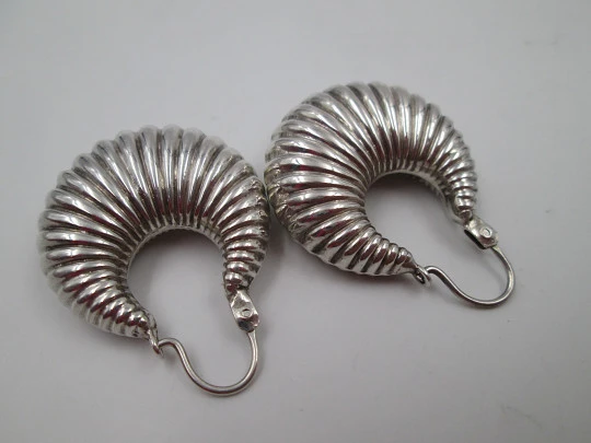 Half moon women's earrings. 925 sterling silver. Spain. 1990's. Hoop clasp