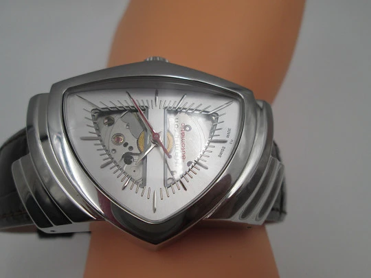 Hamilton Ventura Skeleton. Acero inoxidable. Automático. Correa piel. Suiza. Caja. 2011