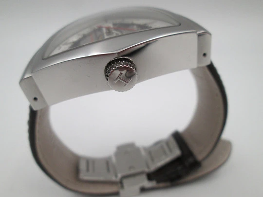 Hamilton Ventura Skeleton. Stainless steel. Automatic. Leather strap. Swiss. Box. 2011's Hamilton Ventura Skeleton. Stainless steel. Automatic. Leather strap. Swiss. Box. 2011's