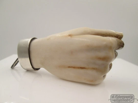 Hand pendant. Figa / higa. Bone and sterling silver. Spanish amulet