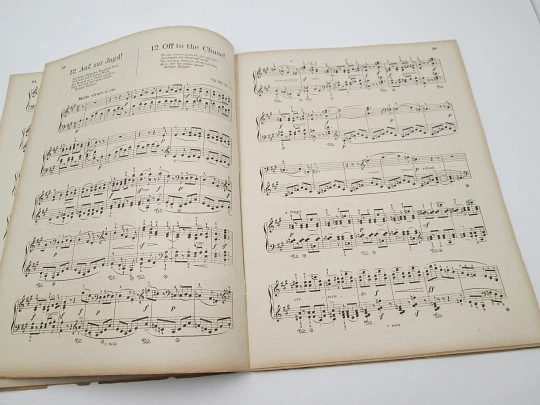 Heller-Album. Piano exercises. Ludwig Klee. Schlesingerschen Buch. Germany. 1910's