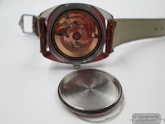 Helvetia. Acero inoxidable. Suiza. 25 rubíes. Años 70. Automático