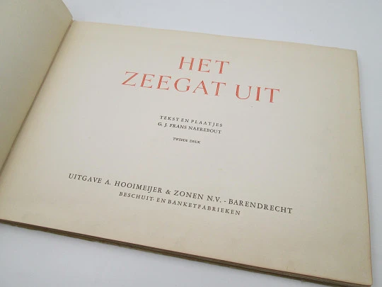 Het zeegat uit (Out of the sea) picture card album. 1948. Holland. 96 colour cards