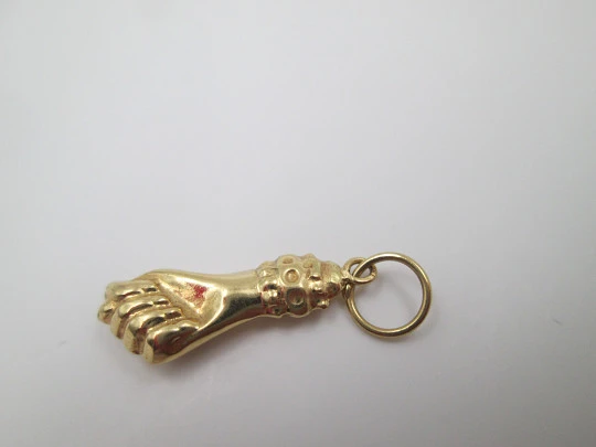 Higa / figa. Oro amarillo. 18 quilates. España. Años 80. Colgante Higa / figa. Oro amarillo. 18 quilates. España. Años 80. Colgante