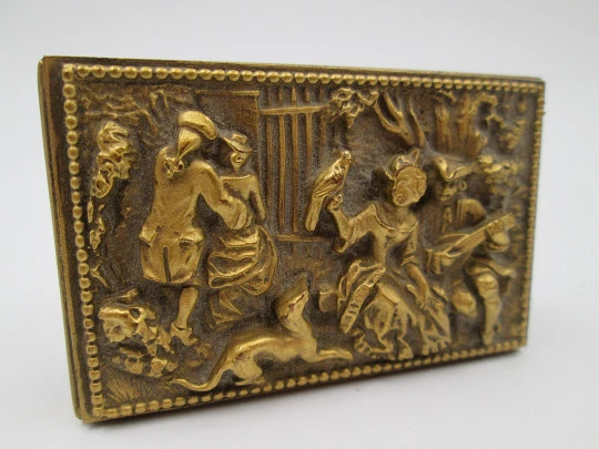 Historiated matchbox. Golden alpaca. High relief. Romantic scene. France. 1960