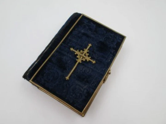 Holy Week Divine Diamond prayer book. Blue velvet & golden motifs. 19th century Holy Week Divine Diamond prayer book. Blue velvet & golden motifs. 19th century