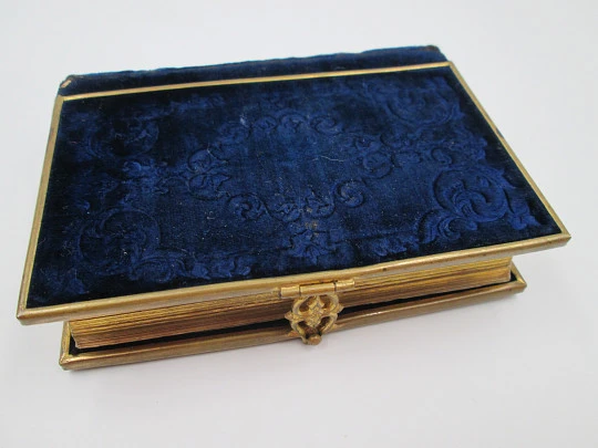 Holy Week Divine Diamond prayer book. Blue velvet & golden motifs. 19th century Holy Week Divine Diamond prayer book. Blue velvet & golden motifs. 19th century