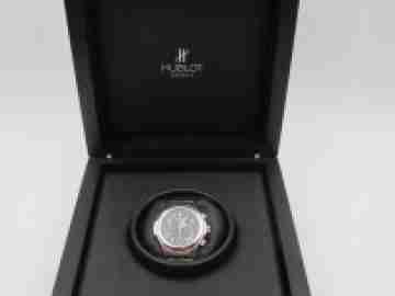 Hublot MDM Elegant automatic chronograph. Steel. Box, strap and papers. Calendar. 2010's
