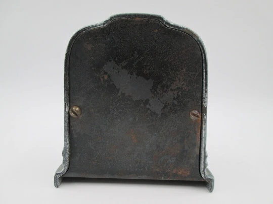 Hucha publicitaria Fonderies Bruxelloises. Hierro, esmalte y metal