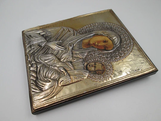 Icono bizantino rectangular Virgen con Niño. Plata de ley y baño oro. Marco madera. Italia