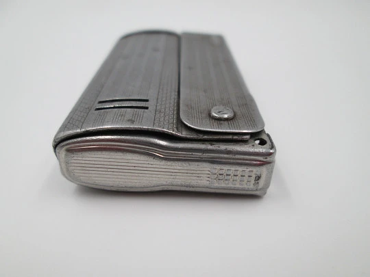 IMCO Streamline 6800 petrol lighter. Austria. Silver plated metal. 1955's