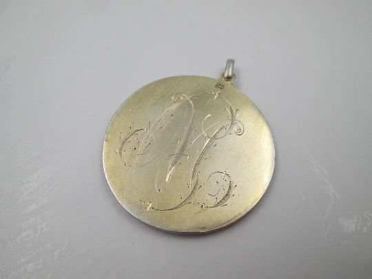 Immaculate Conception medal with cherubs. Vermeil sterling silver. 1930's