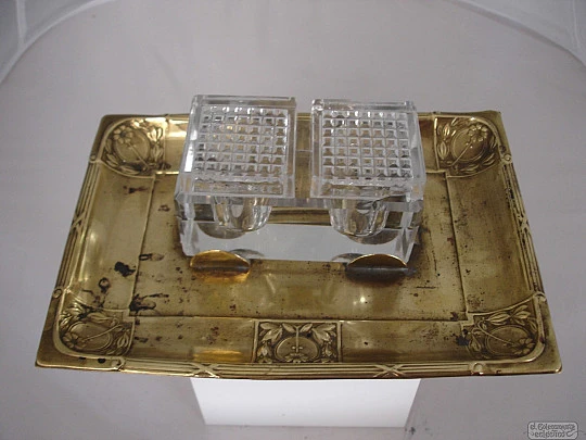 Inkwell desk set. Golden metal tray. Crystal. Motifs of flowers. 1950s