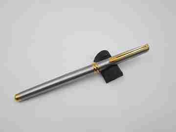 Inoxcrom Sakyo Riviera. Steel & 23k gold plated details. Golden nib. Spain. 1989