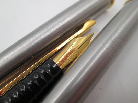 Inoxcrom Sakyo Riviera. Steel & 23k gold plated details. Golden nib. Spain. 1989