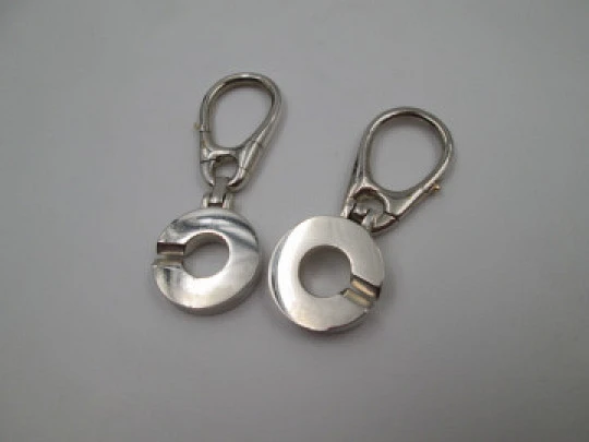 Interlocking open circles keychains couple. Sterling silver & gold. TANE. Mexico. 1980's