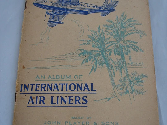 International air liners. John Player. 1940's. 50 colour stickers