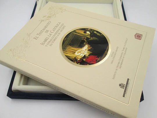 Isabella the Catholic testament. Facsimile edition. Original box. 2001's. Spain