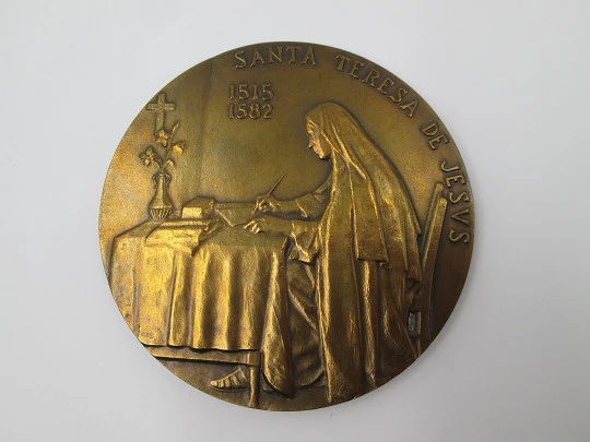 'IV Centenary Saint Teresa of Jesus' FNMT bronze medal. High relief. 1982. Spain