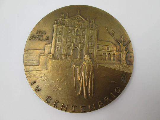 'IV Centenary Saint Teresa of Jesus' FNMT bronze medal. High relief. 1982. Spain