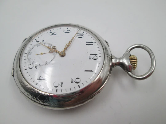 IWC Art Nouveau pocket watch. Sterling silver. Zurich, 1907. High relief