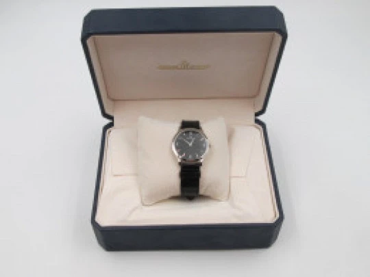 Jaeger-LeCoultre Master Control Ultra Thin 1000 hours. Manual wind. Steel. Black dial