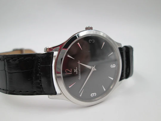 Jaeger-LeCoultre Master Control Ultra Thin 1000 hours. Manual wind. Steel. Black dial